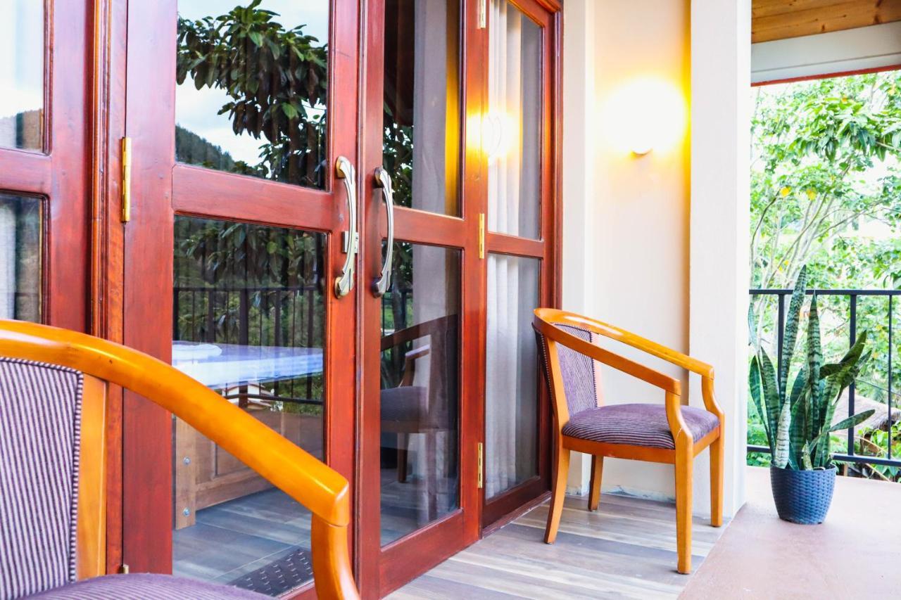 אלה Misty Villas מראה חיצוני תמונה